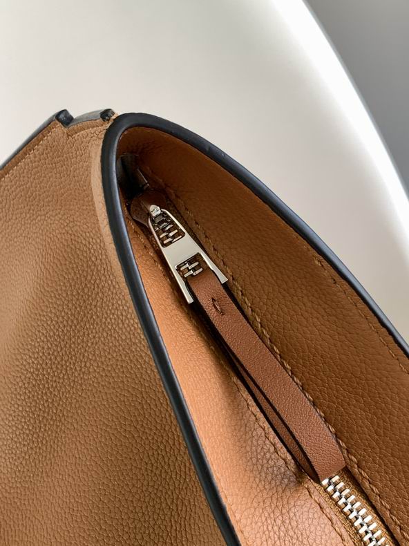 Loewe 060355 47x25x17cm ss34 (5)