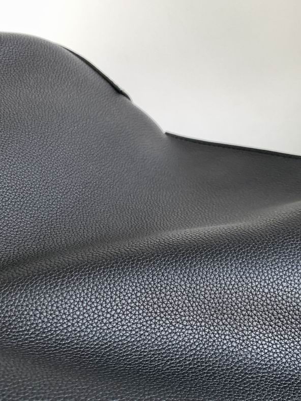 Loewe 060355 74x25x17cm ss36 (3)