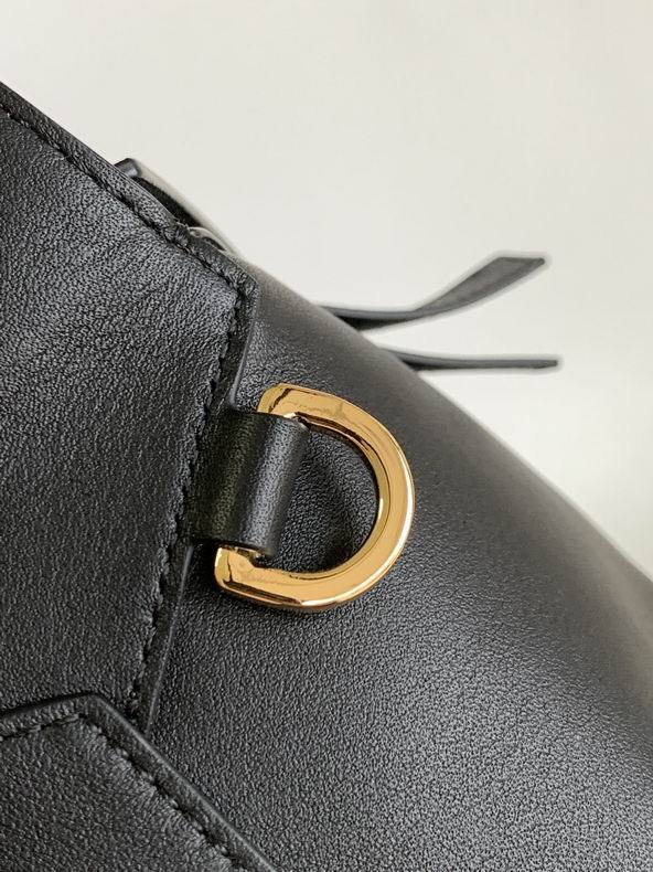 Loewe 060688 28.7x10.7x5.5cm ss3 (7)