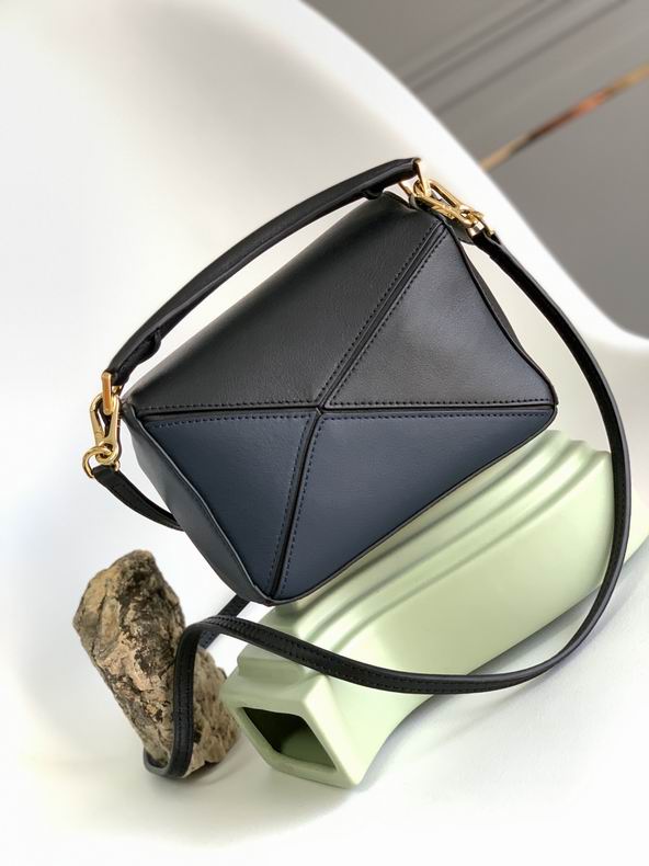 Loewe 0618138 18x12.5x8cm ss10 (3)