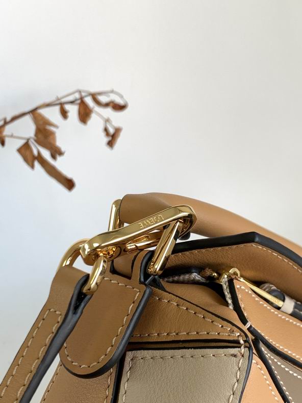 Loewe 0618138 18x12.5x8cm ss11 (5)