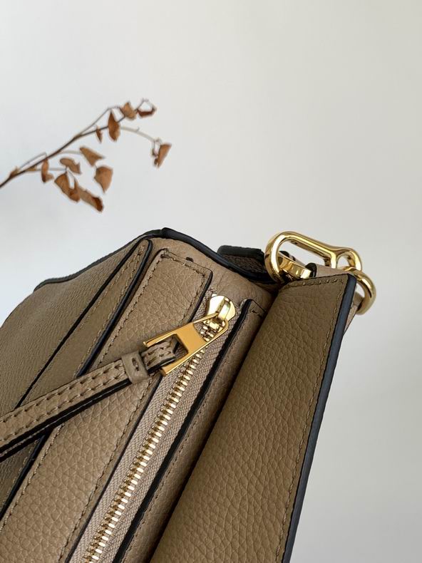 Loewe 061838 18x12.5x8cm ss12 (10)