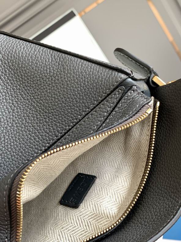 Loewe 061838 18x12.5x8cm ss14 (7)