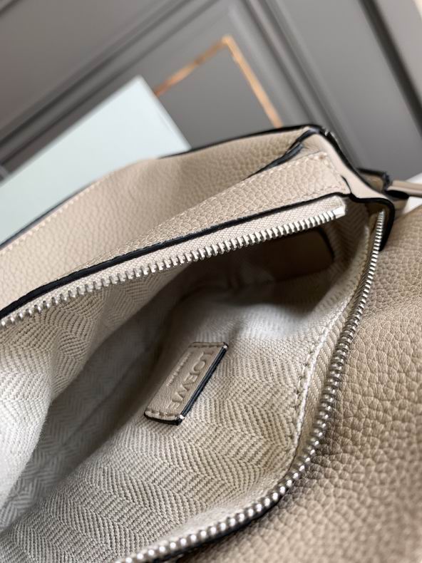 Loewe 061838 18x12.5x8cm ss15 (9)