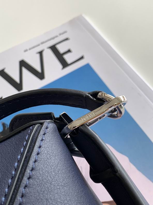 Loewe 061838 18x12.5x8cm ss2 (7)