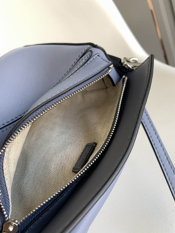 Loewe 061838 18x12.5x8cm ss37 (7)