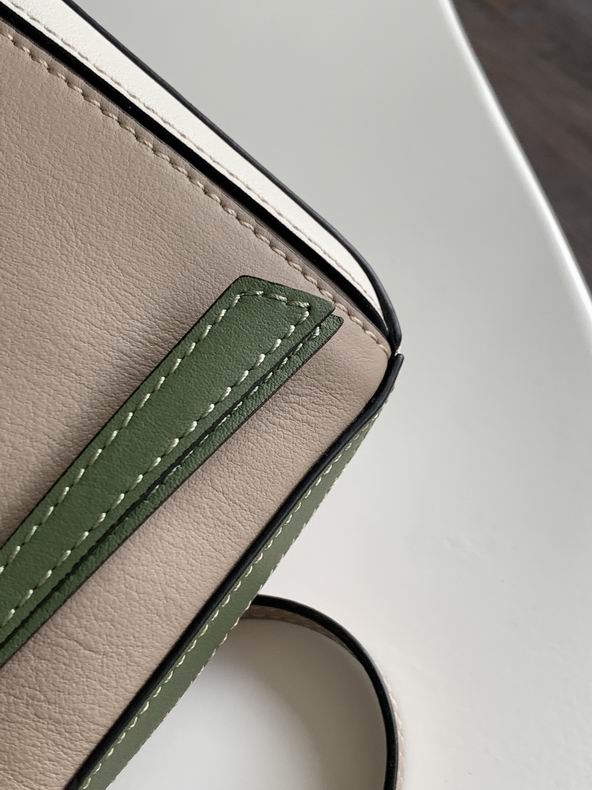 Loewe 061838 18x12.5x8cm ss46 (6)