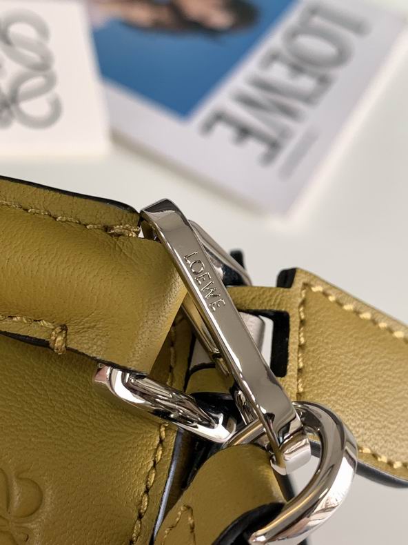 Loewe 061838 18x12.5x8cm ss47 (7)