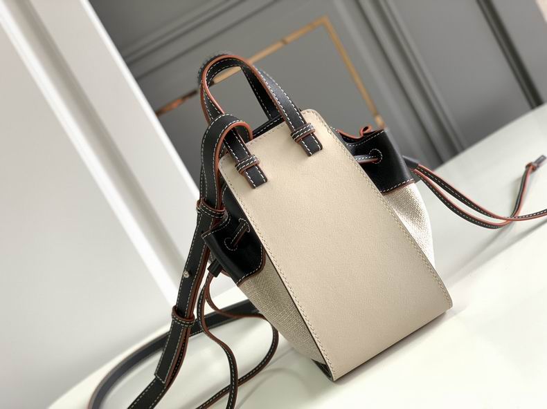 Loewe 061847 19x11x17cm ss35 (7)