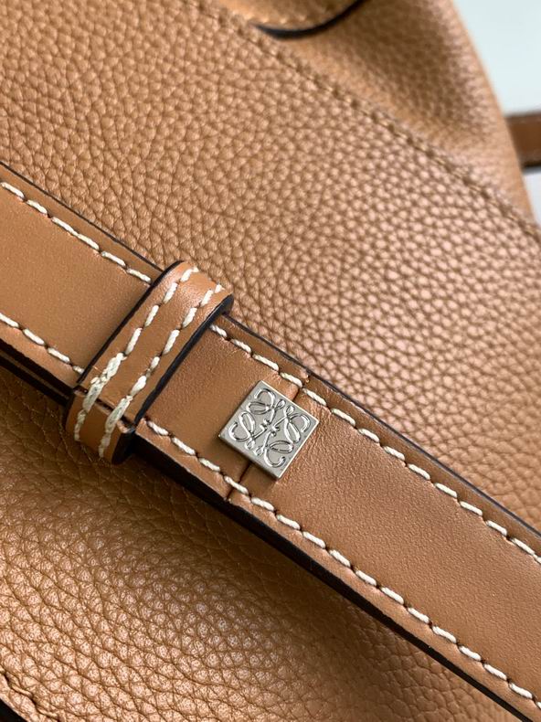 Loewe 061847 19x11x17cm ss38 (5)