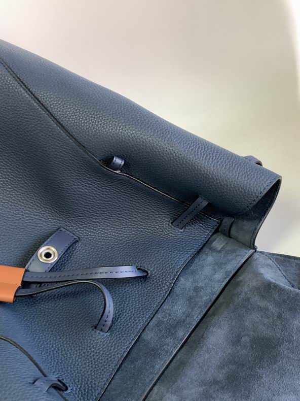 Loewe 062043 41x31x24cm ss 2 (6)