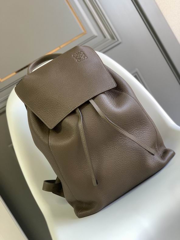 Loewe 062043 41x31x24cm ss 4 (1)