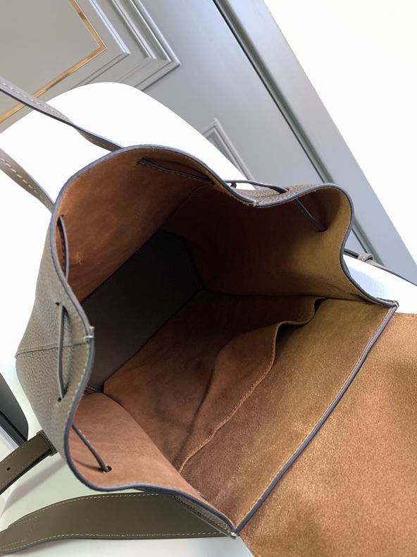 Loewe 062043 41x31x24cm ss 4 (3)