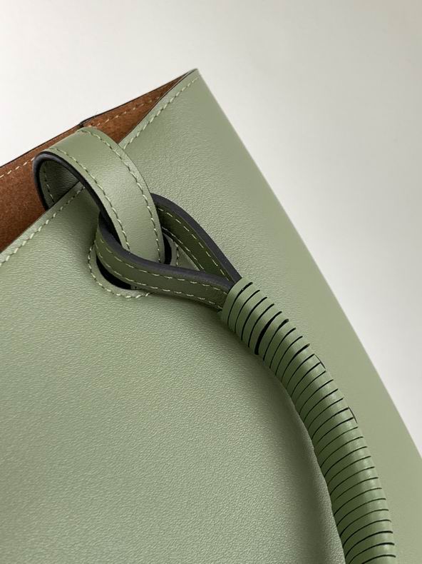 Loewe 062186 29x14x25cm ss45 (5)