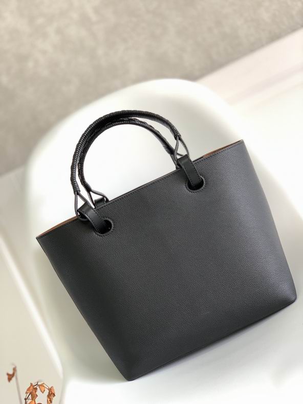 Loewe 062186 29x14x25cm ss46 (8)