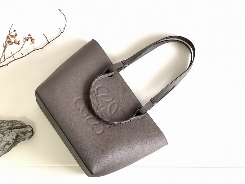 Loewe 062186 29x14x25cm ss49 (9)