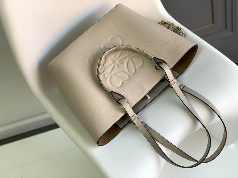 Loewe 062186 29x14x25cm ss5 (5)