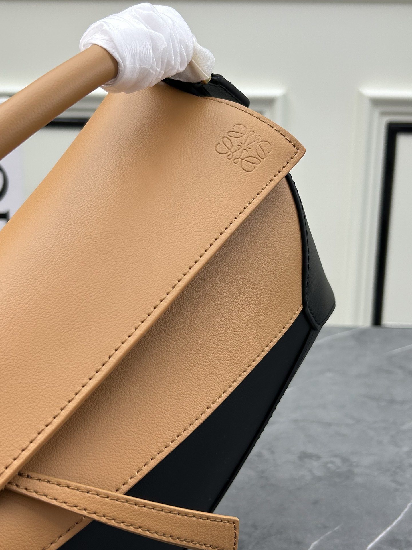 Loewe 062206 24x10.5x16cm ww1 (12)