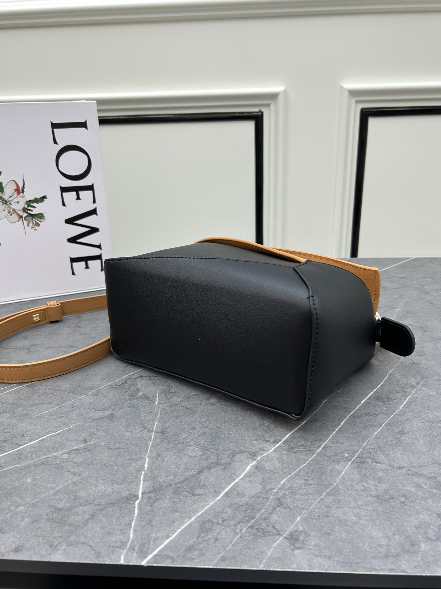 Loewe 062206 24x10.5x16cm ww1 (13)