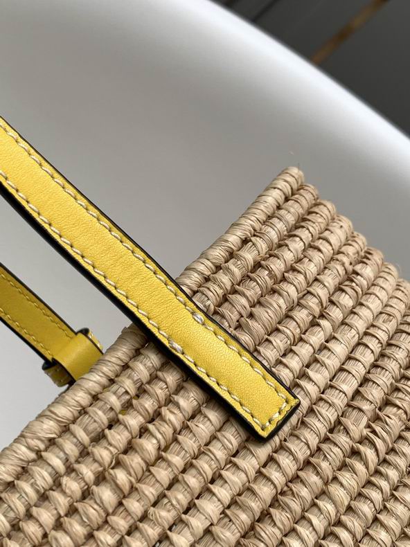 Loewe 10112 30x21x11cm ss17 (8)