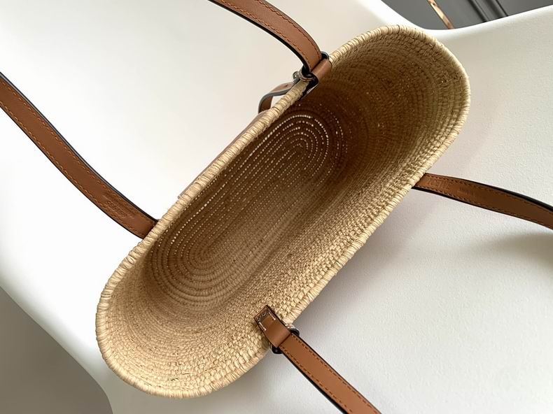 Loewe 10112 30x21x11cm ss18 (2)