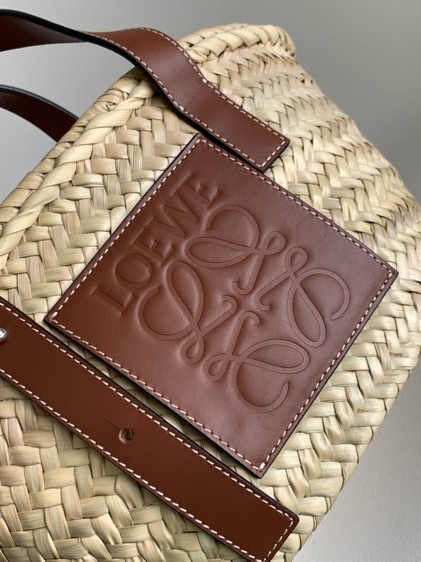 Loewe 10129 33x17x13cm ss40 (7)