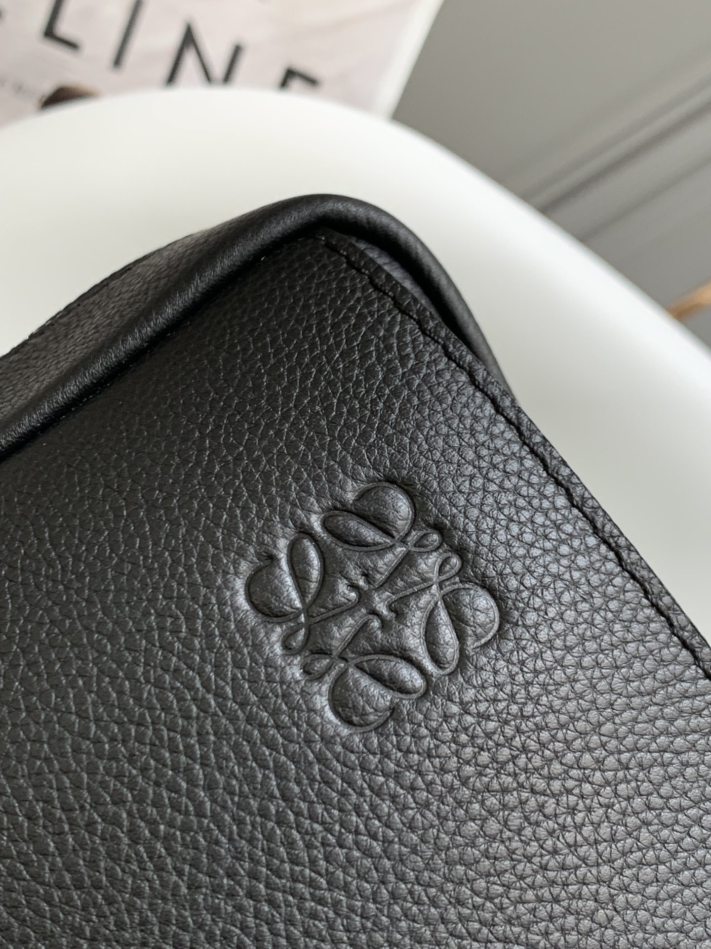 Loewe 10266 39x28.5x11cm ss 5 (8)