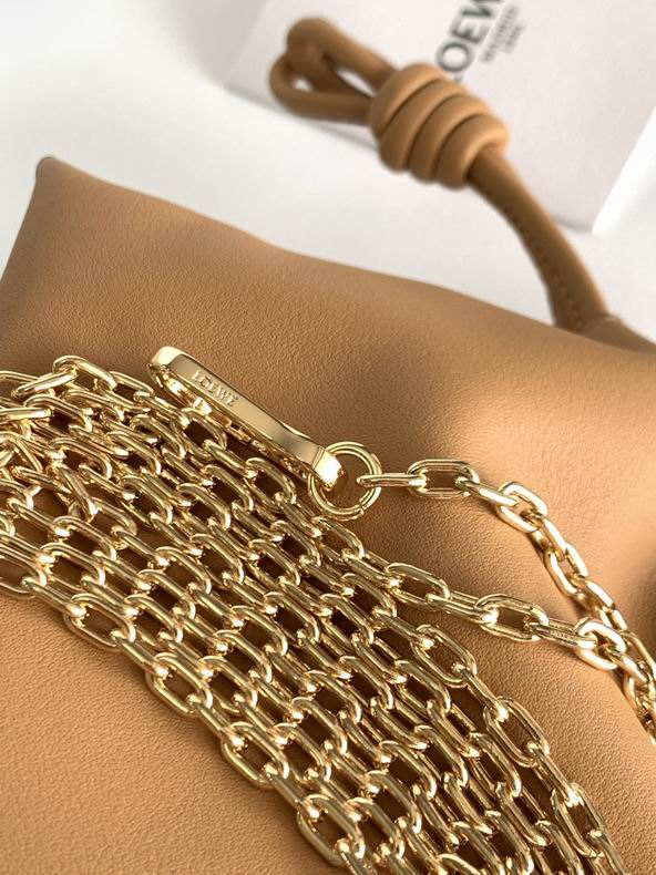 Loewe 10853 15.5x12.5x5.5cm ss22 (6)