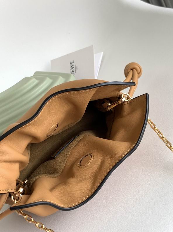 Loewe 10853 15.5x12.5x5.5cm ss22 (7)