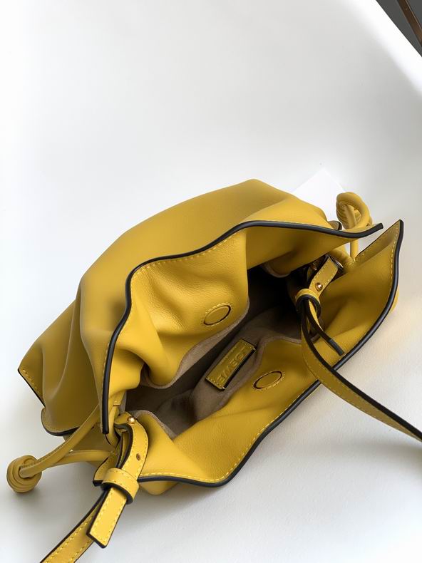 Loewe 10855 23x18x9cm ss25 (7)