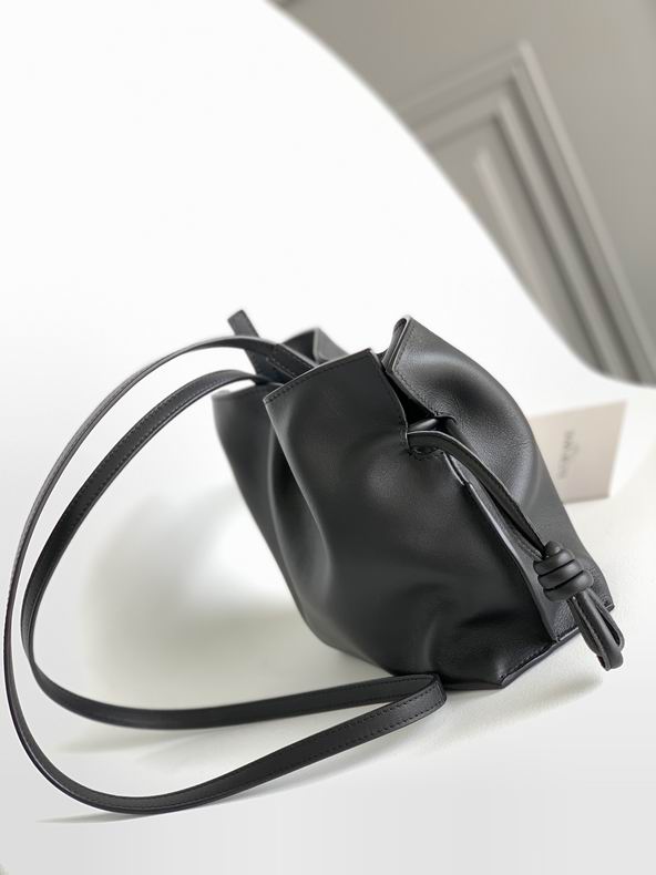 Loewe 10855 23x18x9cm ss27 (2)