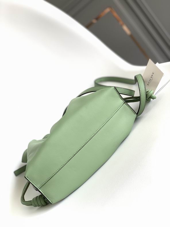 Loewe 10855 23x18x9cm ss28 (3)