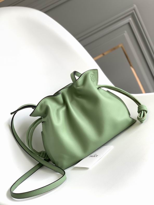 Loewe 10855 23x18x9cm ss28 (8)