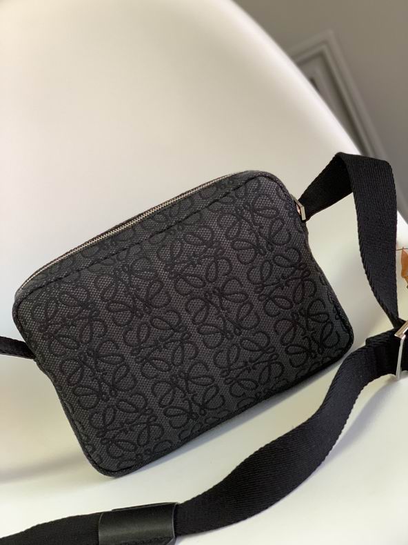 Loewe 11357 24x17.5x11cm ss17 (8)