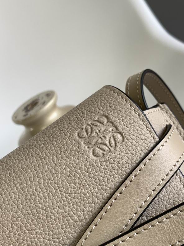 Loewe 15x12.5x8 20x19x11.5cm ss34 (7)