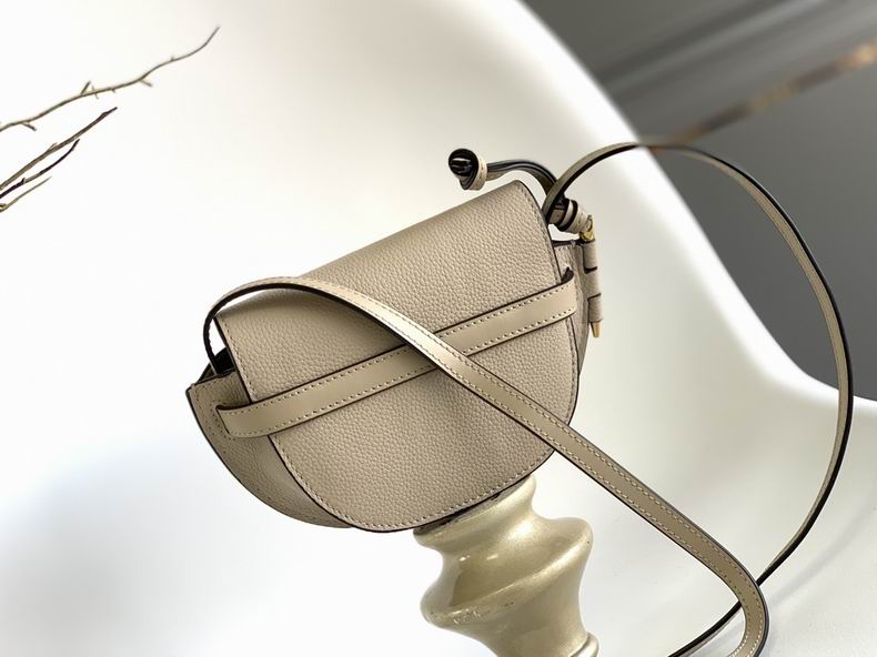 Loewe 15x12.5x8 20x19x11.5cm ss34 (8)