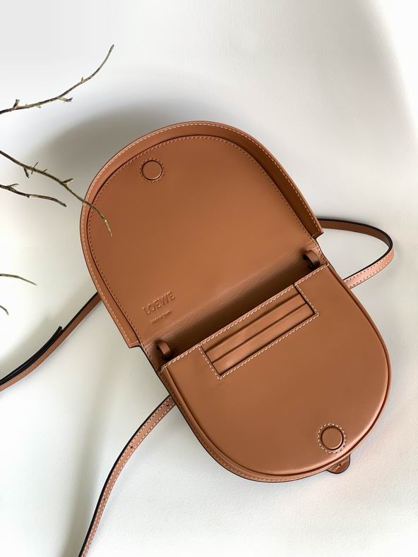 Loewe 17.5x15x4.5cm ss36 (3)