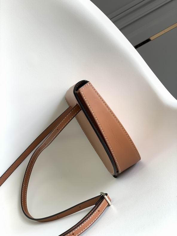 Loewe 17.5x15x4.5cm ss36 (6)