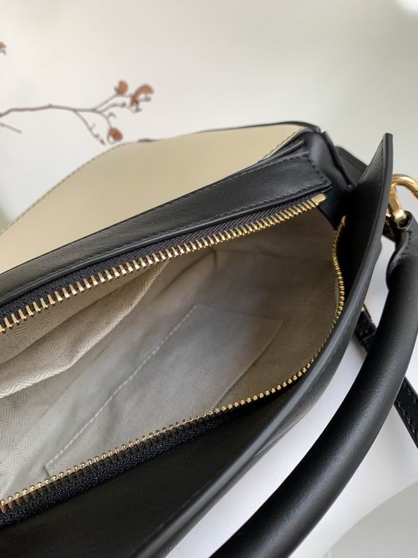 Loewe 24x16.5x10.5cm ss1 (2)