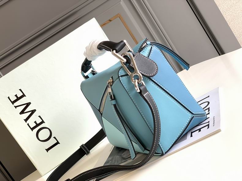 Loewe 261801 24x16.5x10.5cm ss11 (4)