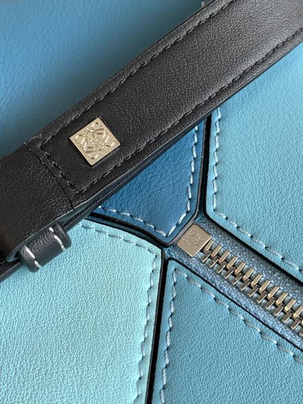 Loewe 261801 24x16.5x10.5cm ss11 (8)