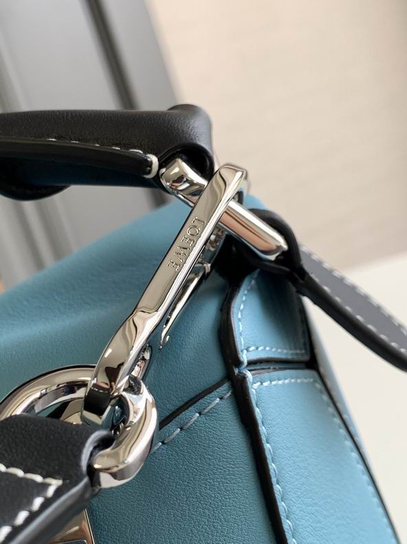 Loewe 261801 24x16.5x10.5cm ss11 (9)