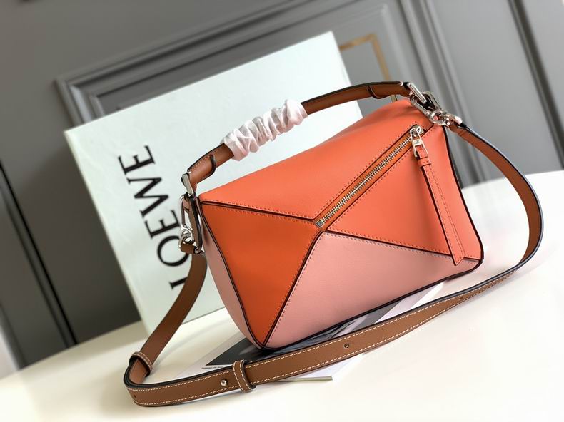 Loewe 261801 24x16.5x10.5cm ss12 (3)