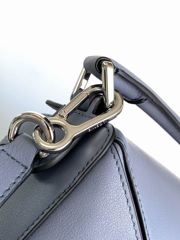 Loewe 261801 24x16.5x10.5cm ss38 (5)