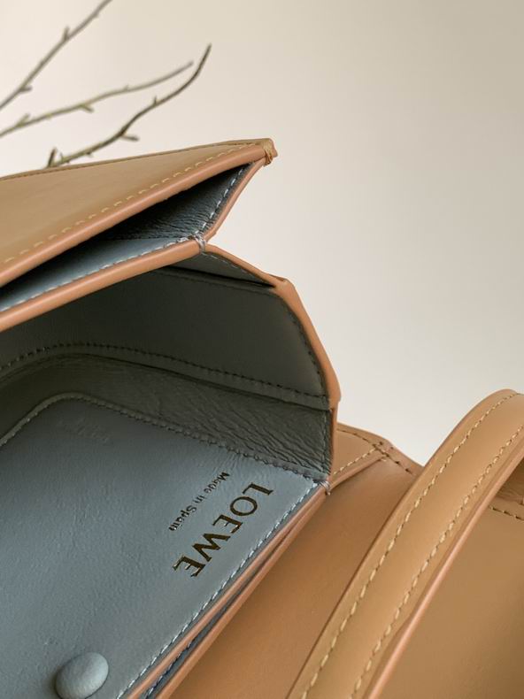 Loewe 262120 19x13x6cm ss38 (5)