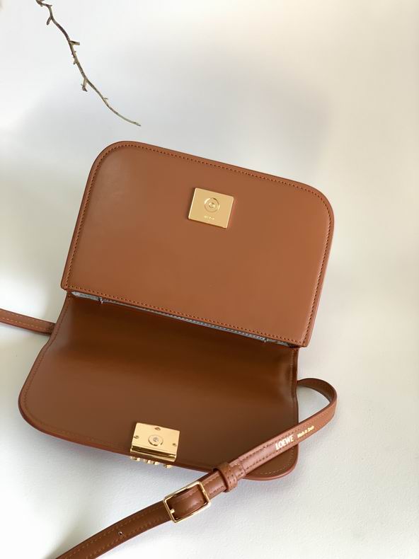 Loewe 262120 19x13x6cm ss41 (4)