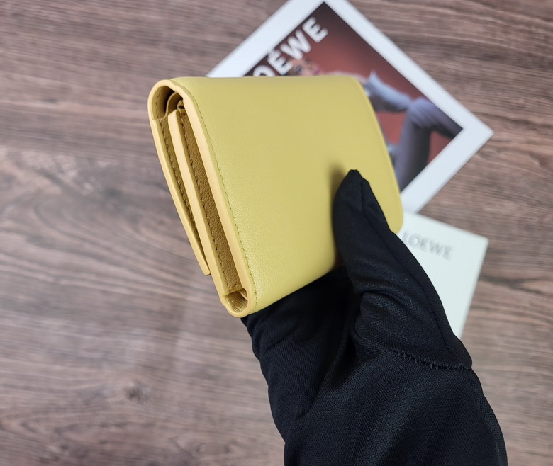 Loewe L1104 12x9.5x3cm zy2 (5)