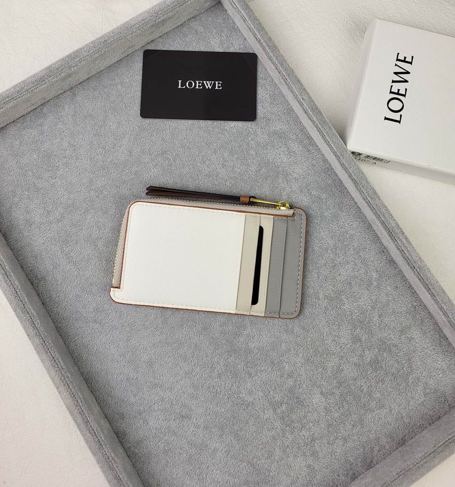 Loewe L1107 12.5x7.5x1.5cm zy (12)