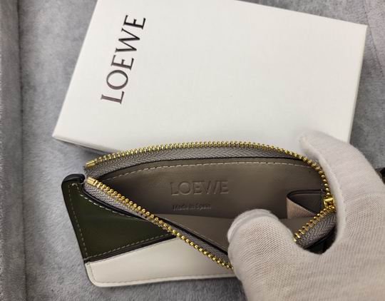 Loewe L1107 12.5x7.5x1.5cm zy (25)