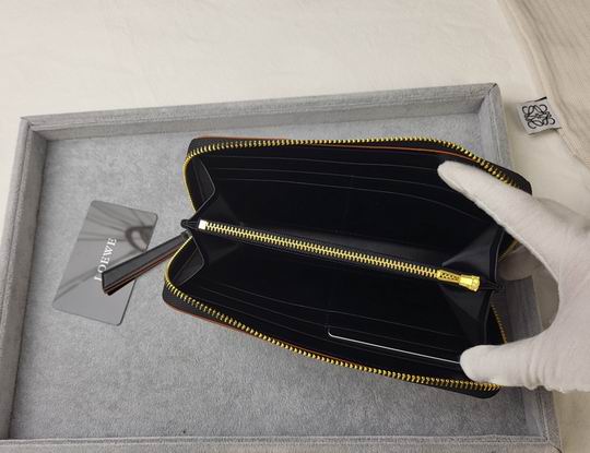 Loewe L1108 19x10x3cm zy (33)